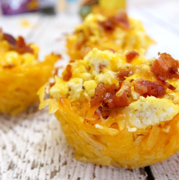 Scrambled Eggs and Bacon Hashbrown Cups | Hungry Jack Potatoes